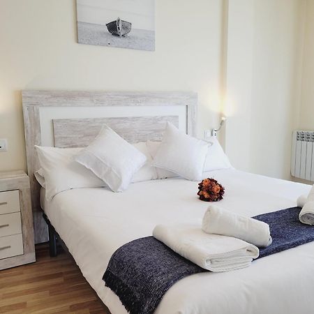 Guest House Ainsa Pirineos Rom bilde